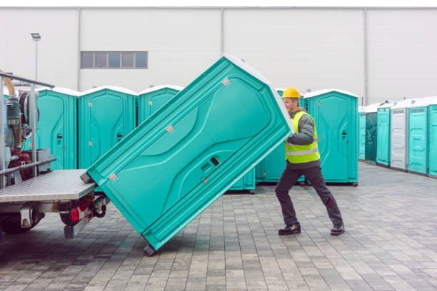 Porta potty delivery and setup in Richmond, TX